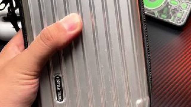 我自己搭配这个套装用着确实方便！多功能充电宝，苹果安卓都能充！蓝牙耳机，氮化镓充电头，再也不用嫌麻烦