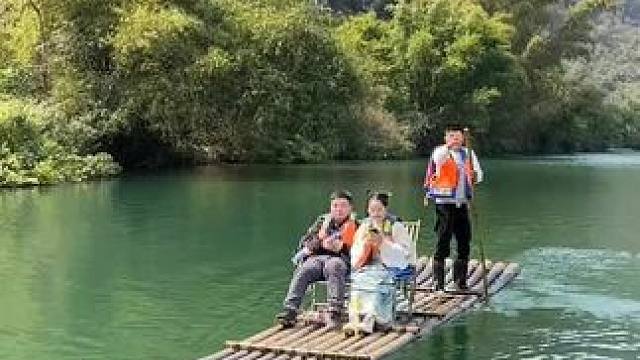 #山青水秀好风光游山逛水看风景 #就想在桂林看山山水水 #游山玩水释放心情 #旅行推荐官