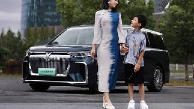 忠于内心的热爱，在青睐的领域开拓一方天地#全新岚图梦想家上市#梦想科技城堡