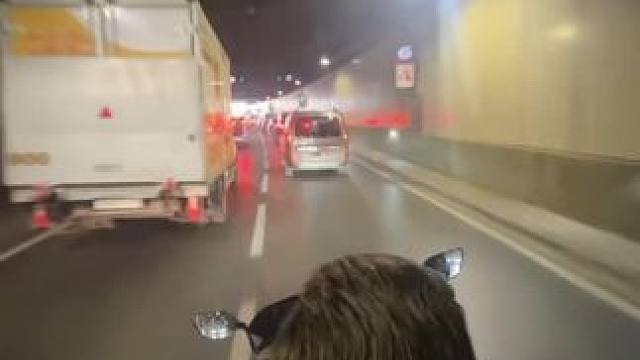 一路上刮了多少后视镜#机车