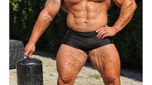 五届世界大力士冠军马瑞斯 大力士里体型最好肌肉最发达的壮汉 身高1.86米 体重146公斤#世界大力