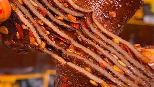 不得不说这个湖南特产真的太好吃了#零食推荐 #无辣不欢 #追剧小零食