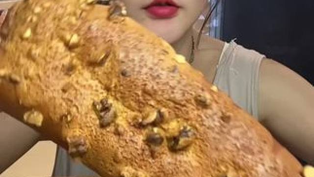 #谁懂这个视频对吃货的杀伤力 #哪些美食可以拯救没有食欲的日子 #深夜放毒系列之让你饿的睡不着 #好