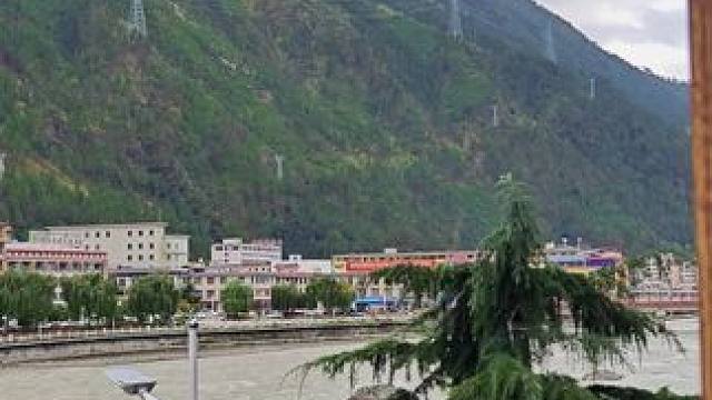 #拉萨旅行不虚此行 #治愈系风景 #住进风景里 #旅行推荐官#原创视频