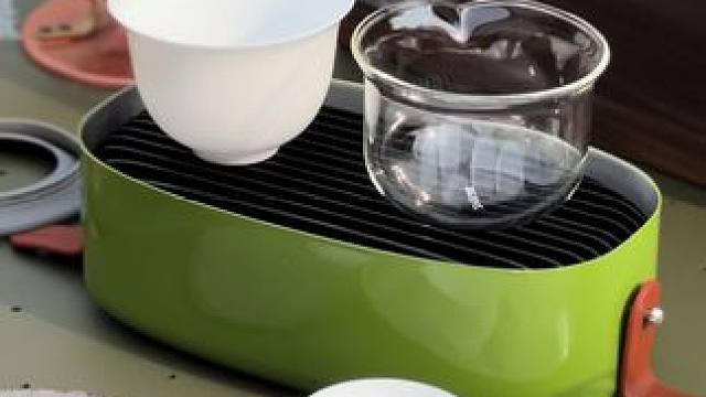 谁说户外带陶瓷玻璃茶具不方便，这一小盒的设计确实巧妙 #露营报告 #露营好装备报告 #靠谱露营装备