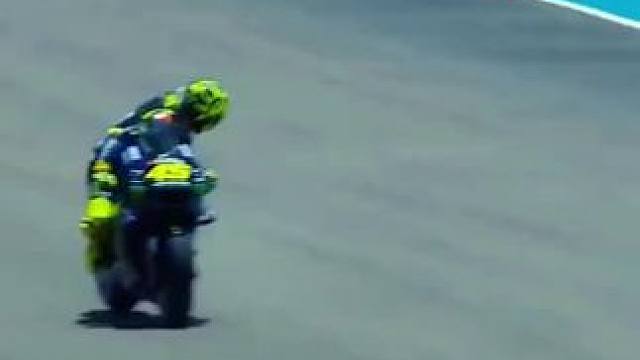 #motogp #摩托车比赛 #93号马奎斯 #压弯 #危险动作请勿模仿