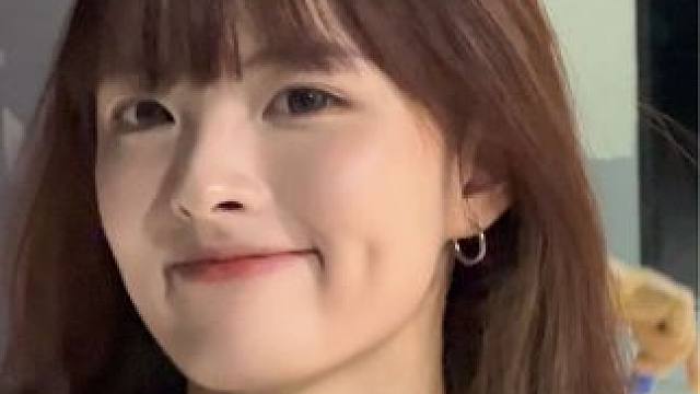 我嘞个豆，这个定妆喷雾就是为舞蹈生而生的吧 #成人零基础舞蹈培训