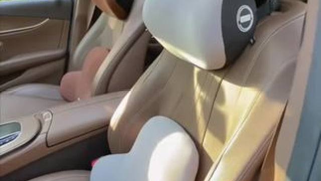 #上热门汽车头枕腰靠开车必备，用上它开车真的很舒服，护着腰部和脖子，减少很多疲劳，让驾驶更安全让开车