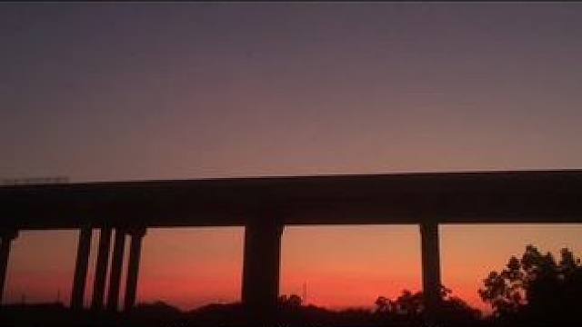 过完国庆，接下来就是落叶 下雪 跨年，你看时间等过谁#日子过得可真快啊 #国庆假期 #音乐