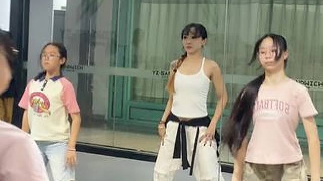 #爵士基本功 #干货教学 #一学就会系列 #零基础学舞蹈 #爵士舞入门教程