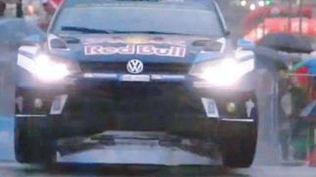 这是一场教科书级别的定点漂移盛宴，看起来很难实则一点都不简单 #拉力赛 #wrc拉力赛#漂移