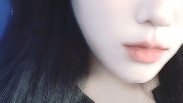 任君凭栏我栖春山