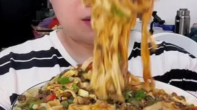 #吃面条 #嗦粉 #无辣不欢