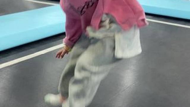 #蹦蹦跳跳没烦恼