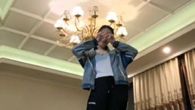 马上要大忙特忙了…清理下库存 结束了四个月的暑假，开学啦…第一次排到晚上的英语课，希望同学们能给力点