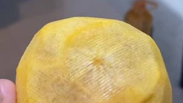 #谁懂这个视频对吃货的杀伤力 #吃货的世界唯有美食不可辜负 #爱吃冰的人身体缺什么 #深夜放毒系列之