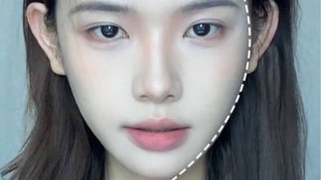 超实用收颧骨大法！ #妆教 #反差 #新手化妆教程 #颧骨 #菱形脸