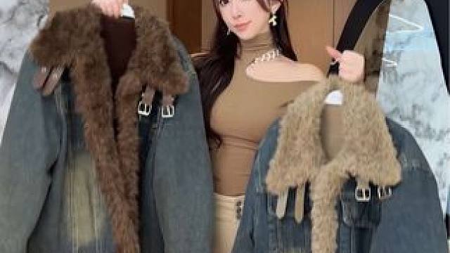 当我只有一件牛仔外套你们会怎么选 #秋冬氛围感 #显高显瘦显腿长 #降温穿搭主打一个时尚保暖 #时髦