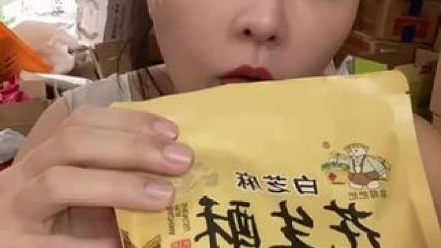 #哪些美食可以拯救没有食欲的日子 #谁懂这个视频对吃货的杀伤力 #此刻一位东北公主正在优雅的品尝东北