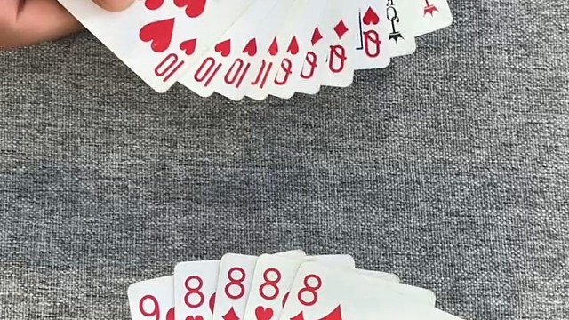 牌：我听你说话挺费劲的