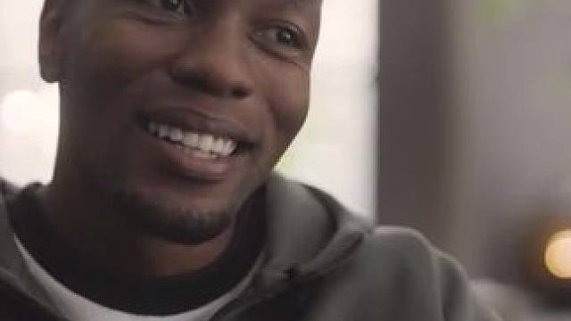 “五四青年”辛比尼不会老
#田径说一哈 #辛比尼 #田径 #短跑