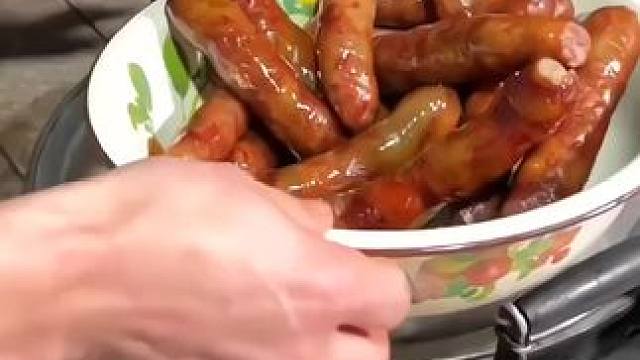 视频同款 农家腊肠，不含淀粉纯猪肉!正宗腊肠，真材实料，还不心动吗?