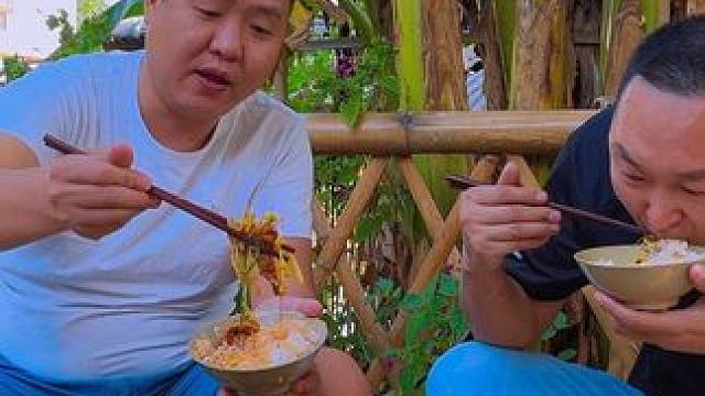 天冷了，扯点青菜炖牛肚，干米饭真叫一个爽！ #新农人计划2024 #农村美食 #乡