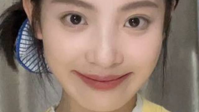 会画饱满的嘴巴子啦#m唇画法 #分享 #口红分享 #口红