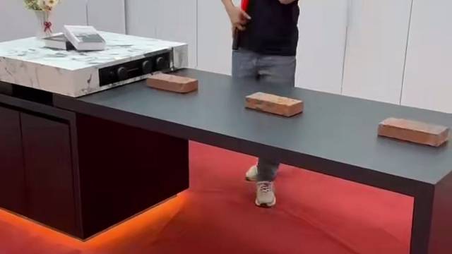 岩板智能导台茶几测试