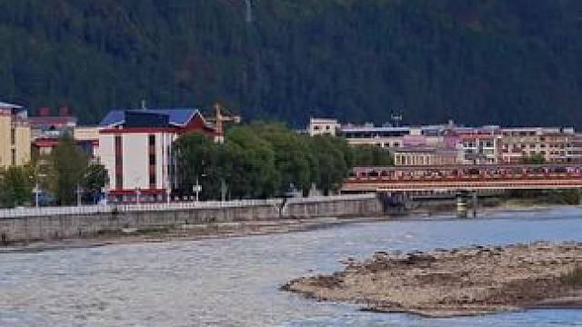 #拉萨旅行不虚此行 #治愈系风景 #旅行推荐官 #随手一拍都是美景 #跟我打卡最红地标