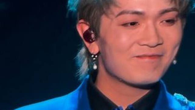 躺在你怀里做一场梦
#颜人中 #颜人中2024巡演 #演唱会现场