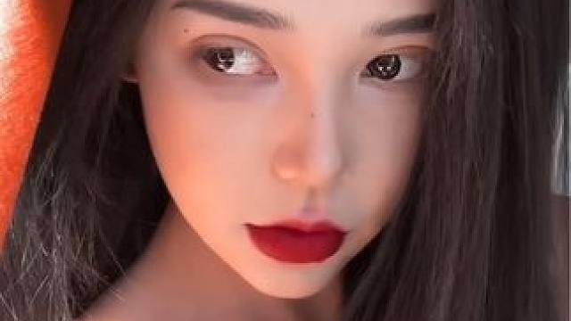 遮瑕遮的好 干净不显老#遮瑕教程 #化妆从有效遮瑕开始  #能扛住原相机质感妆容