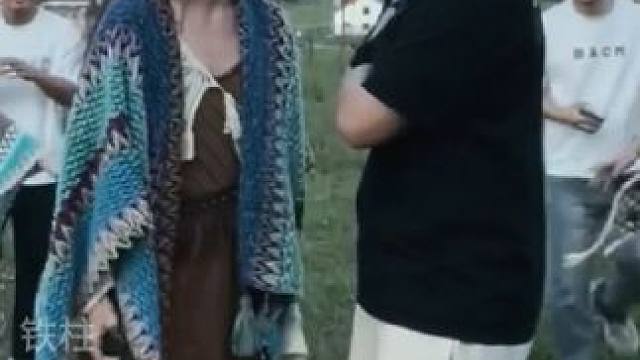 巴山楚水凄凉地，盖了帽了老Baby#搞笑 #看一遍笑一遍 #情侣