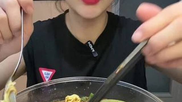 划算❤️#哪些美食可以拯救没有食欲的日子 #谁懂这个视频对吃货的杀伤力 #此刻一位东北公主正在优雅的