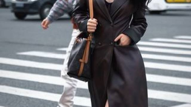 人靠衣装 #风衣#秋冬摆脱路人感