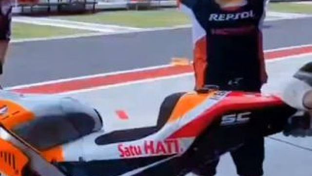 #motogp #摩托车比赛 #压弯 #93号马奎斯 #危险动作请勿模仿