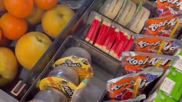 沉浸式收纳整理｜精致女人冰箱零食抽屉补货vlog～✨☺️ 
#强迫症的日常 #收纳整理 #零食补货 