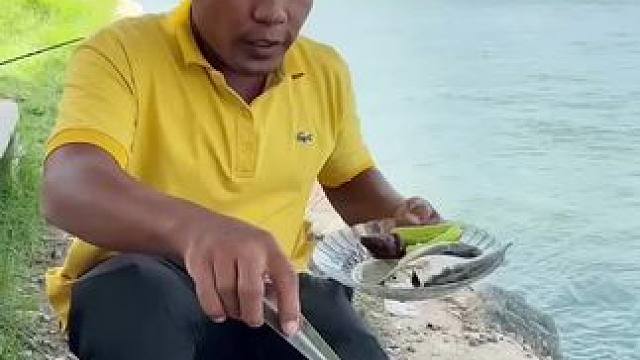 东南亚矮子 #我的乡村生活 #农村美食记录生活 #带你去体验渔民的生活