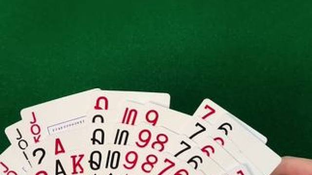 #是时候展现真正的技术了 #是时候展现真正的牌技了 #四人斗地主 #斗地主的百种姿势