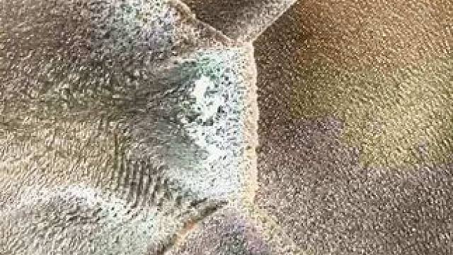 钱塘江惊现罕见“双V”交叉潮，梁祝化蝶双双飞