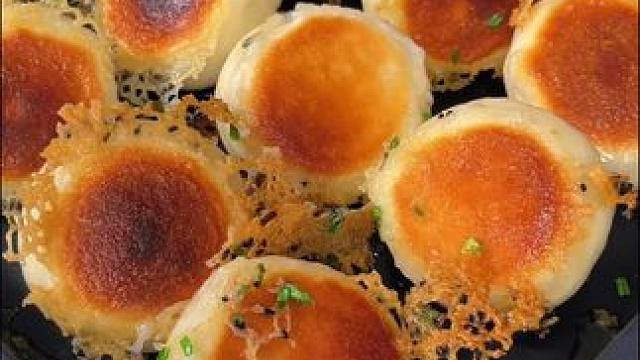 水煎包像我这样做，个个底部焦香酥脆，全家都爱吃#水煎包#利仁电饼铛#利仁双拆盘电饼铛