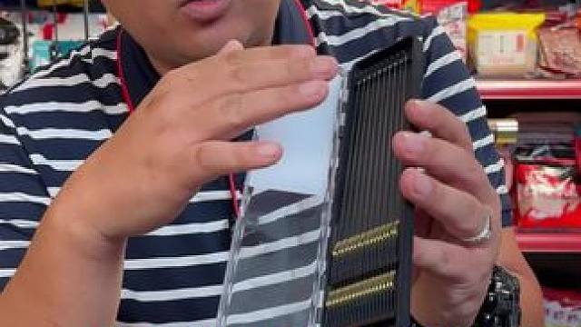 机器智能绑的金袖子线双钩 又到了用短子线钓鲫鱼的时间，刘志强这款金袖短子线，采用机器智能绑，稳定性更