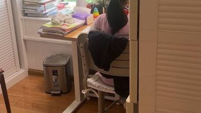 孩子五音不全又很爱唱歌该怎么办#亲子时光 #眼泪轻轻地擦别管那多嘴乌鸦