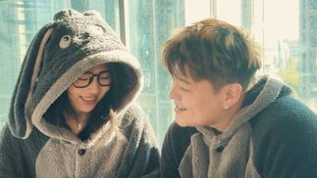 “听说每一个男人都会唱这首歌”#一起live #我是真的爱上你#Liberlive智能吉他 #无弦吉