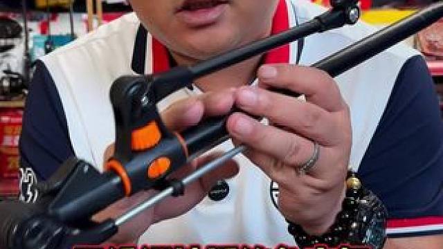 不锈钢鱼竿地插支架 户外休闲钓鱼，像这种不锈钢的地插支架，性价比高，而且使用携带都方便#鱼竿支架 #