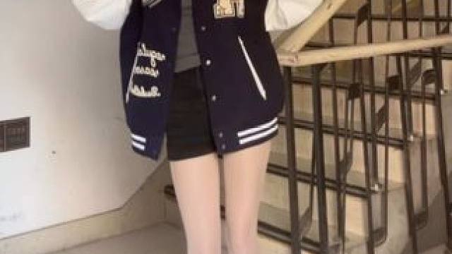 疯狂星期四 吃点啥？ #这才是甜妹该跳的舞