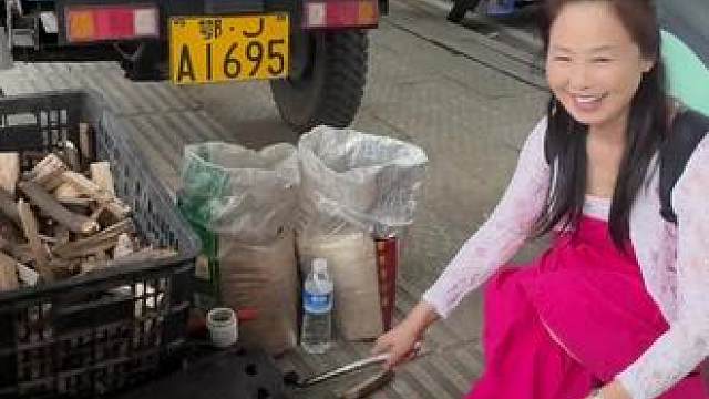 哪里热闹哪里卖