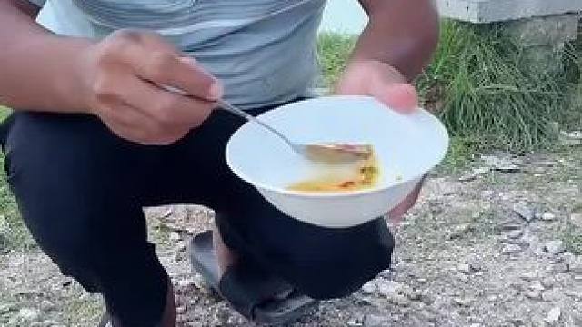 碳烤墨鱼 #我的乡村生活 #东南亚美食 #东南亚矮子