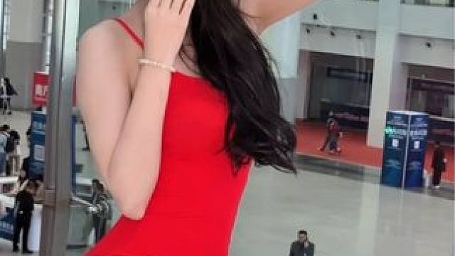 红色高跟鞋#车模之家 #模特之家 #红色高跟鞋