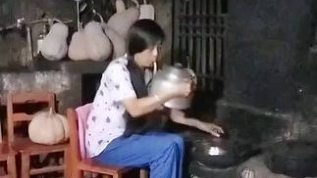 山卡卡里的人农村大姐学费了开直播每天收获满满您还在恐播怕播不敢开播开播了不知说什么吗#记录真实生活 